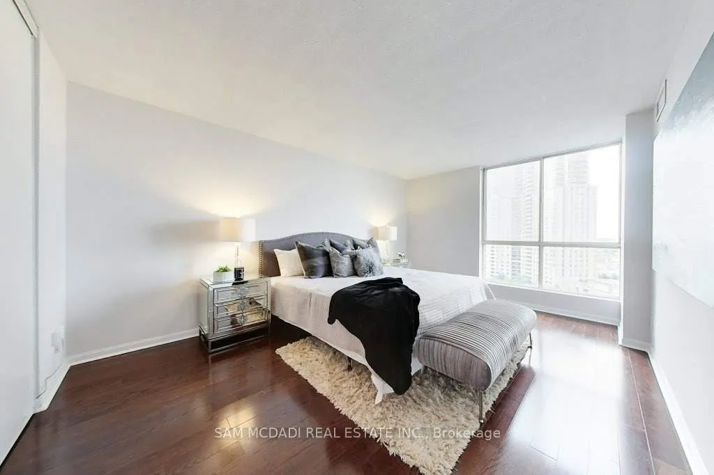 55 Kingsbridge Garden Circle, #1411