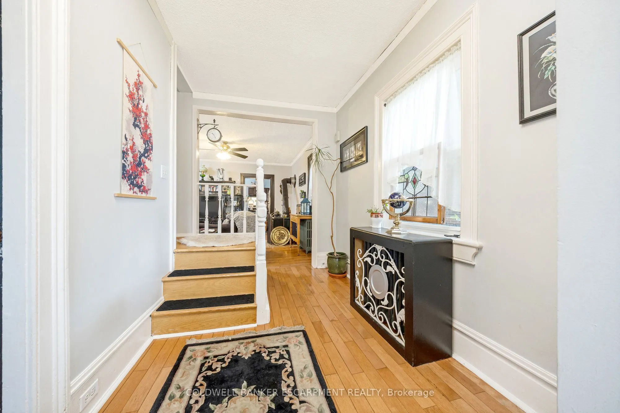 115 Main Street N
