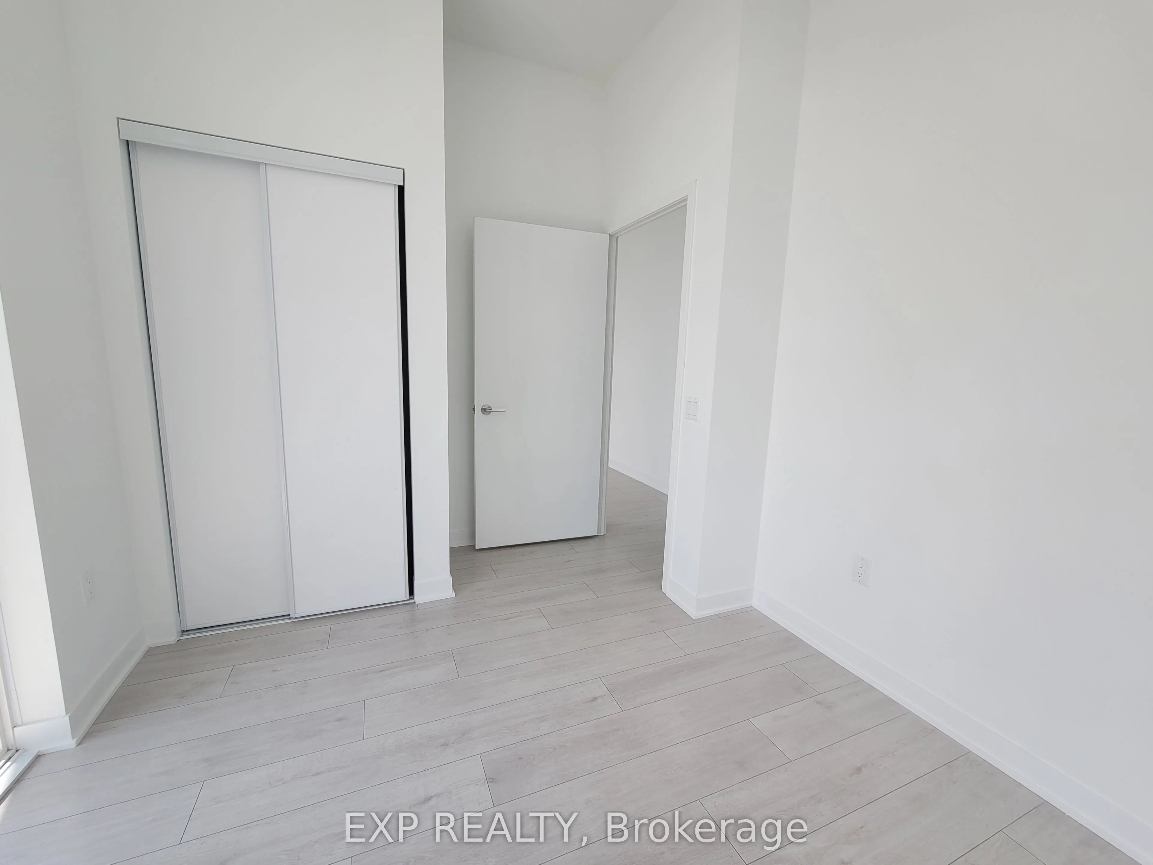 260 Malta Avenue, #PH03