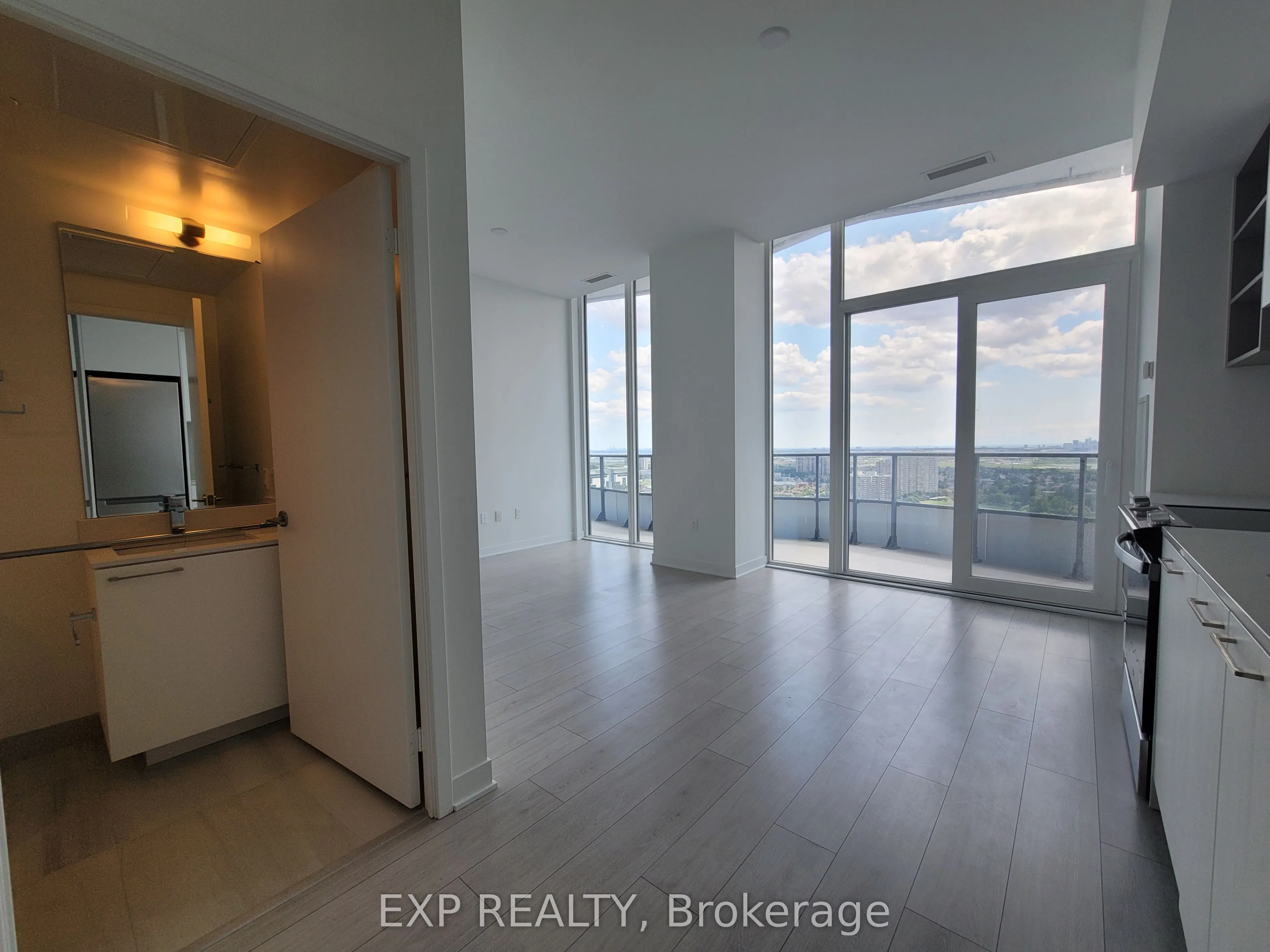 260 Malta Avenue, #PH03
