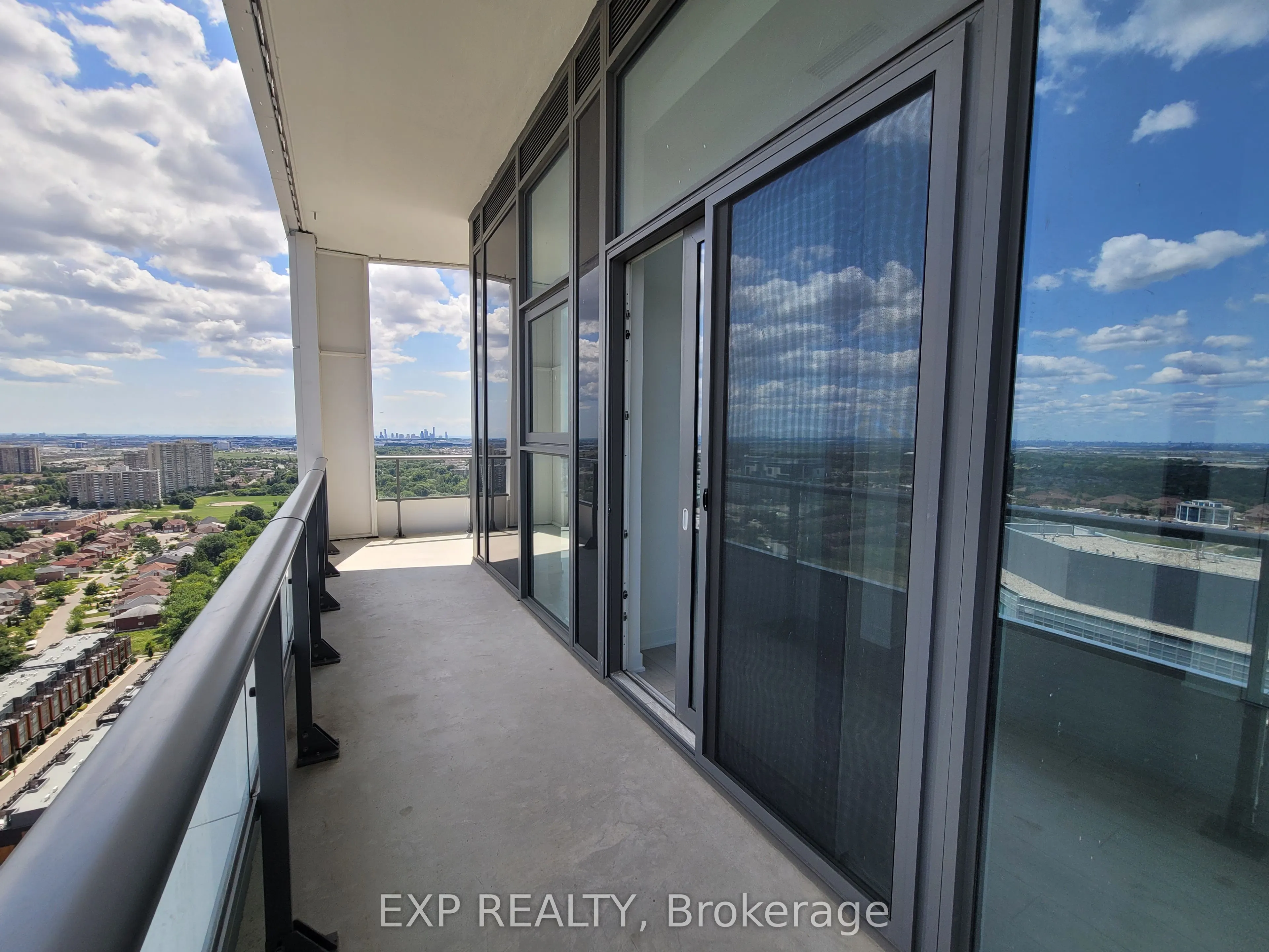 260 Malta Avenue, #PH03