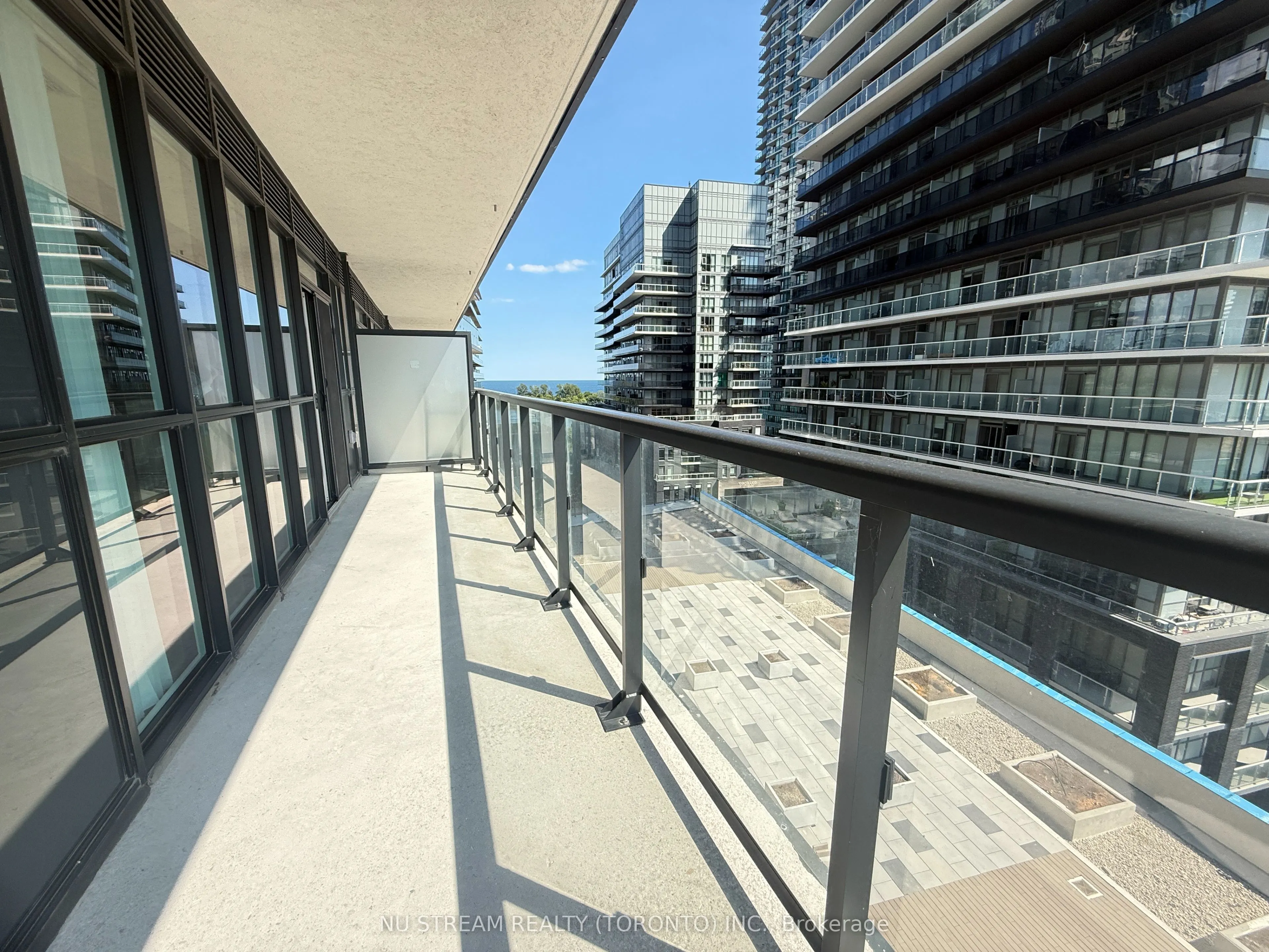 38 Annie Craig Drive, #808