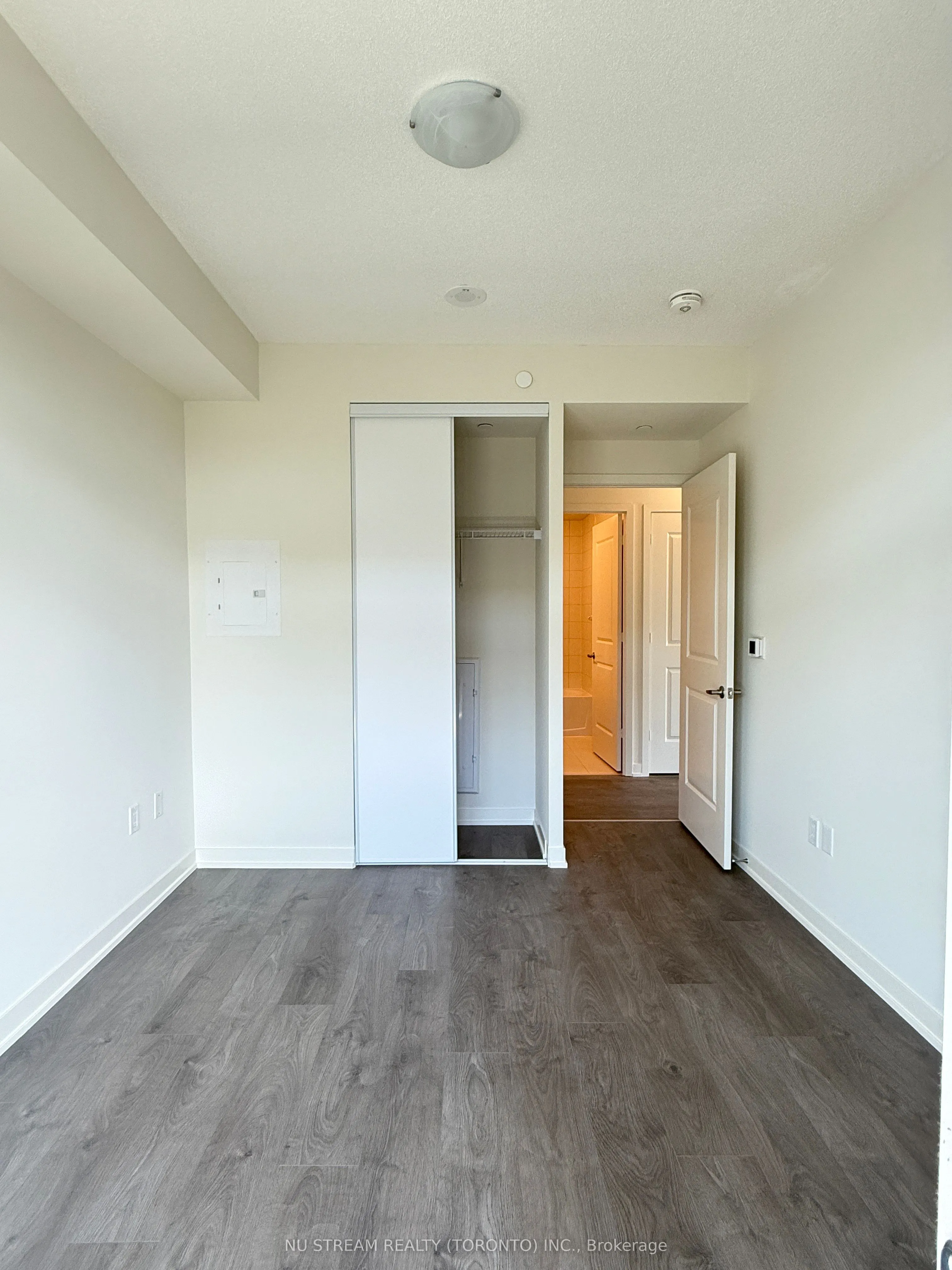38 Annie Craig Drive, #808