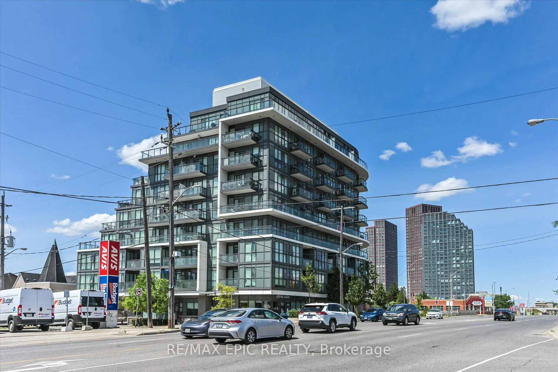 16 McAdam Avenue, #204