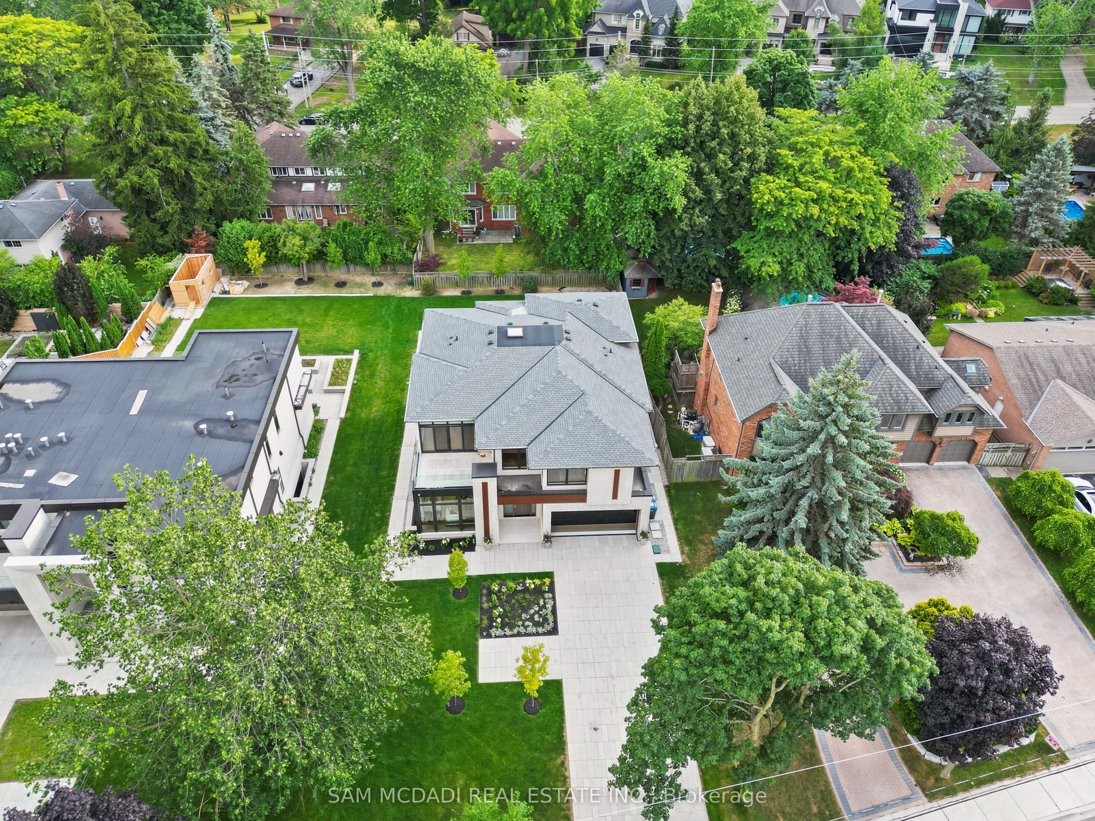 1222 Mississauga Road
