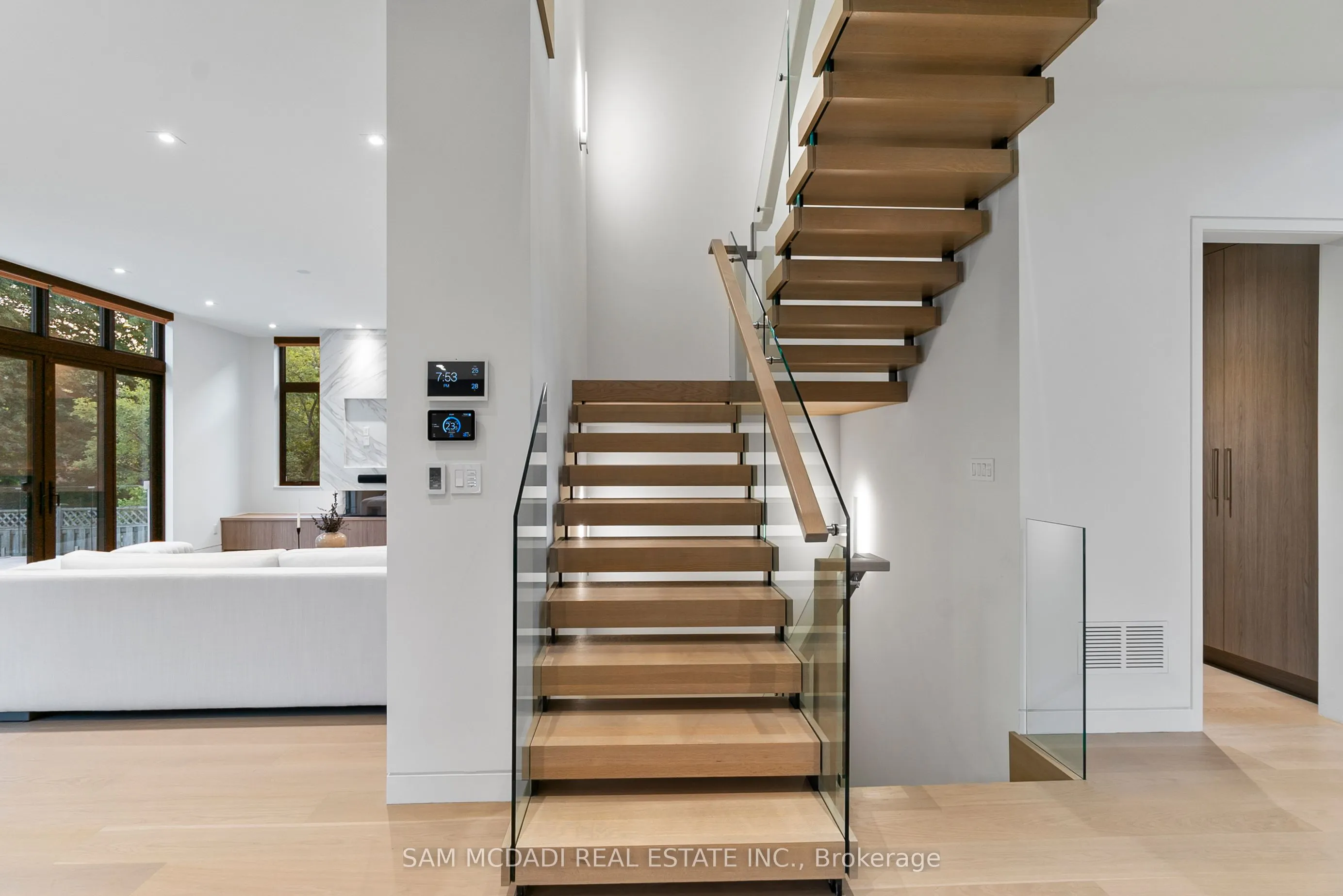 1222 Mississauga Road