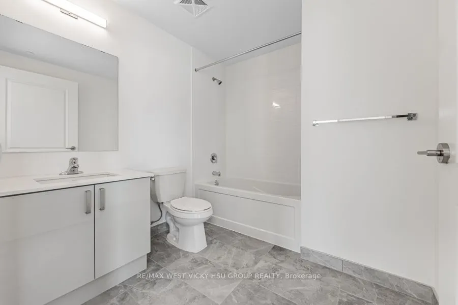 1063 Douglas McCurdy Comm Circle, #1004