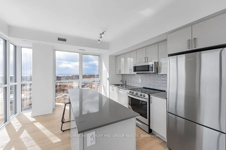 1063 Douglas McCurdy Comm Circle, #1004