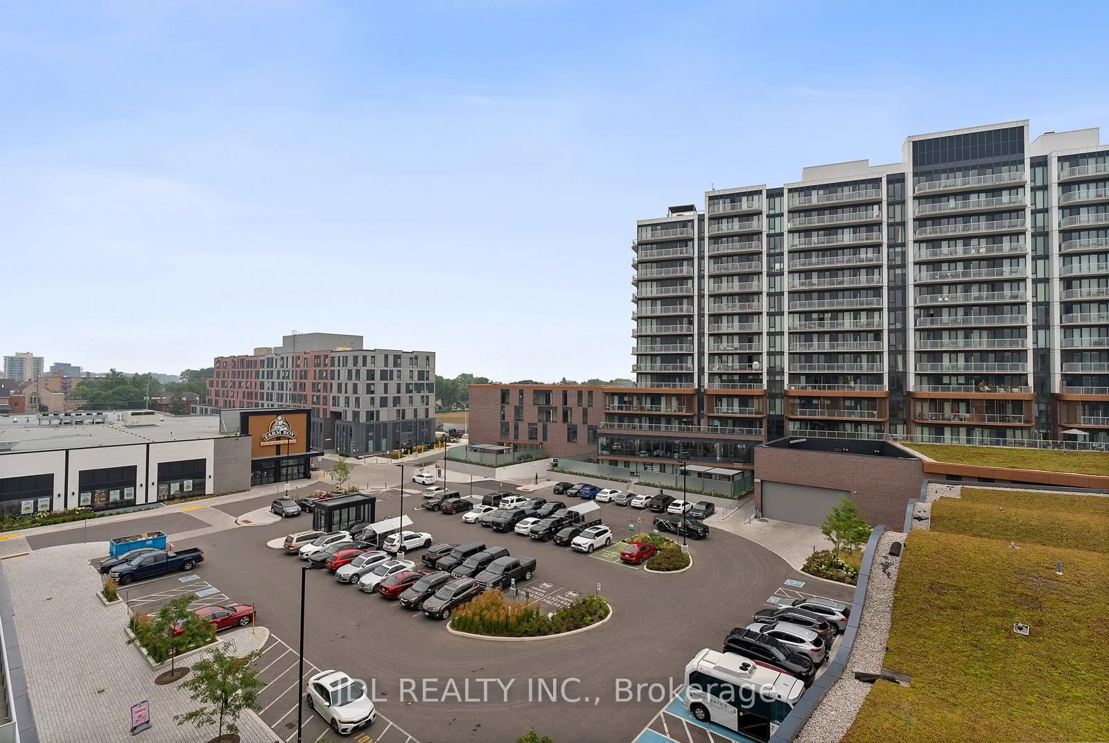 215 Lakeshore Road W, #519
