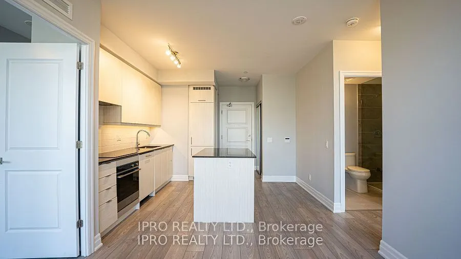 36 Elm Dr W Drive, #2210