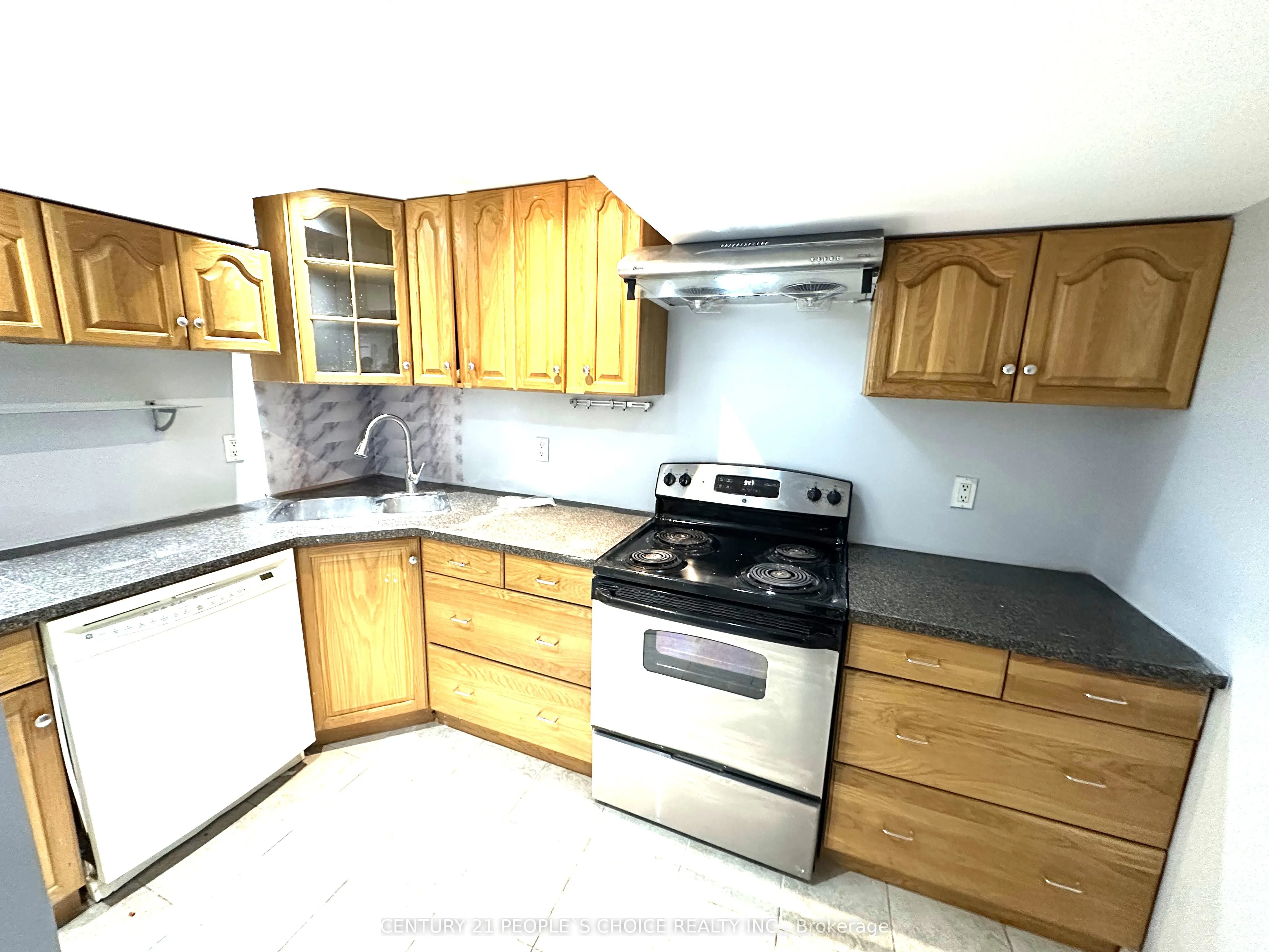 2638 Sherhill Drive, #(Walkout Unit)