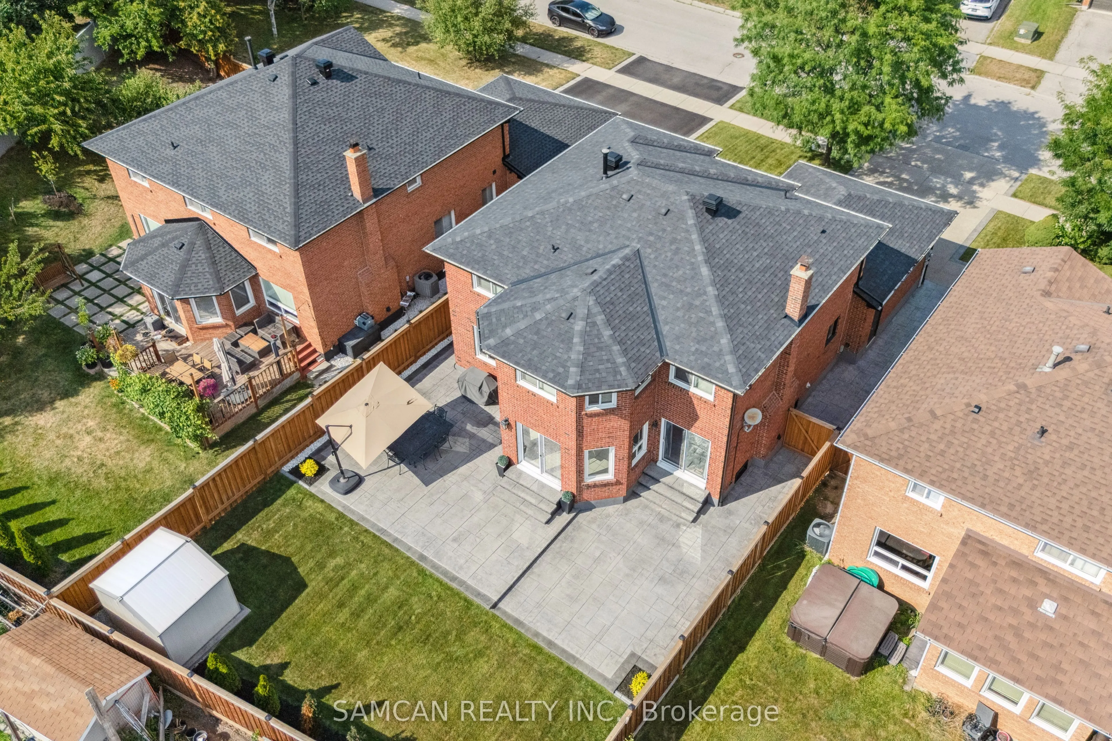 1462 Gibson Drive