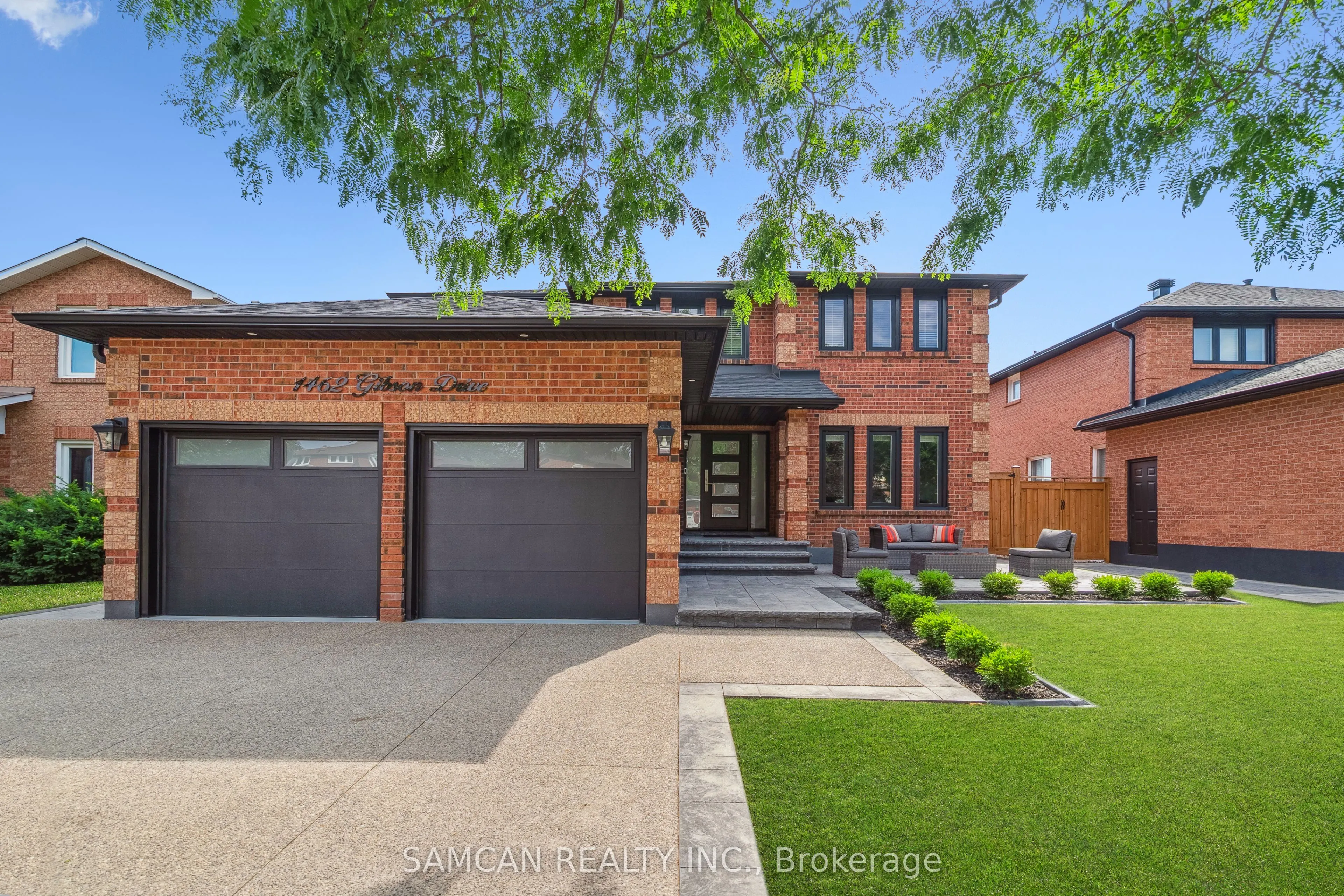 1462 Gibson Drive