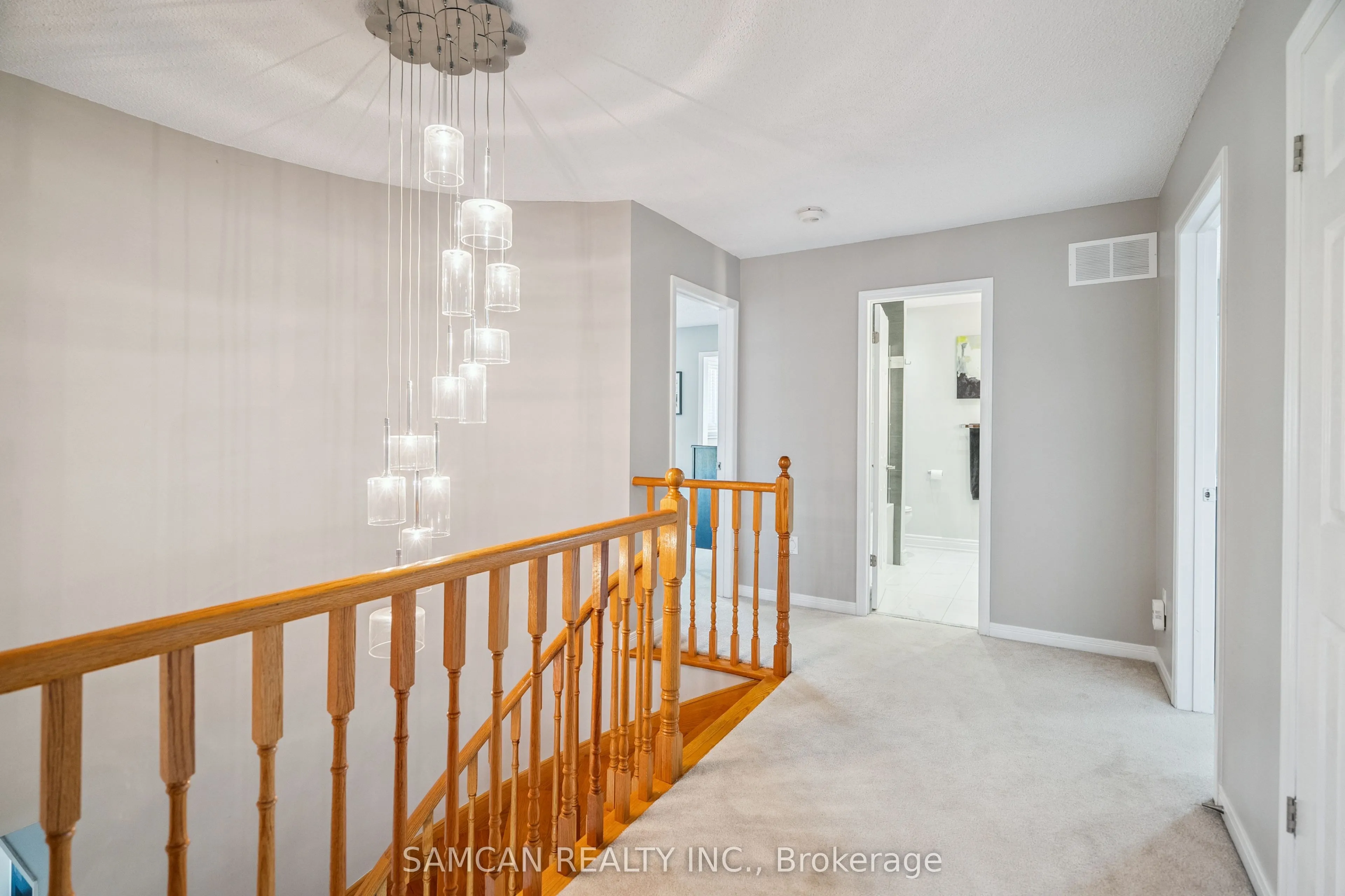1462 Gibson Drive
