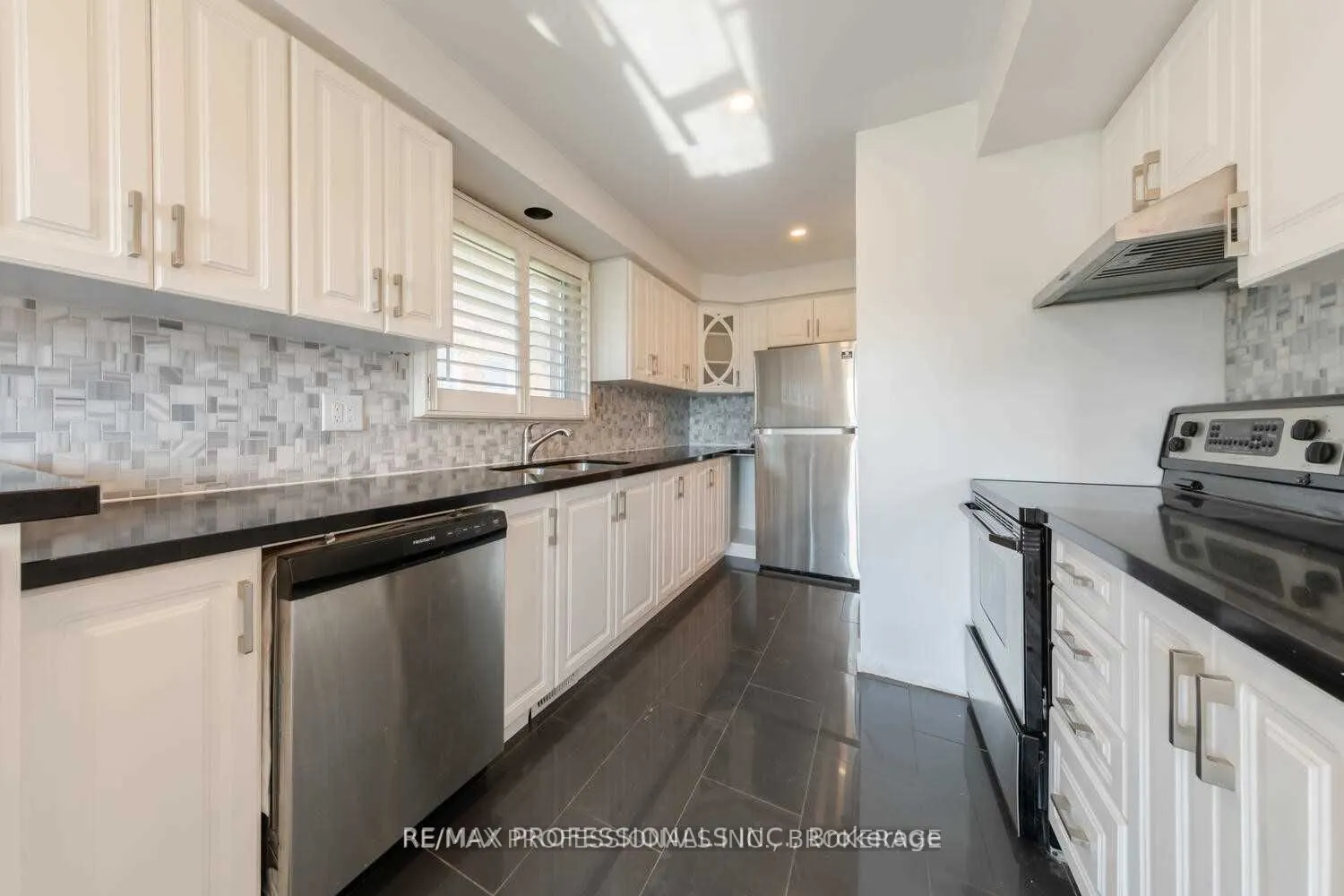 4150 Sunflower Drive, #UPPER