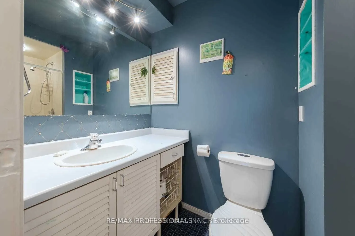 4150 Sunflower Drive, #UPPER