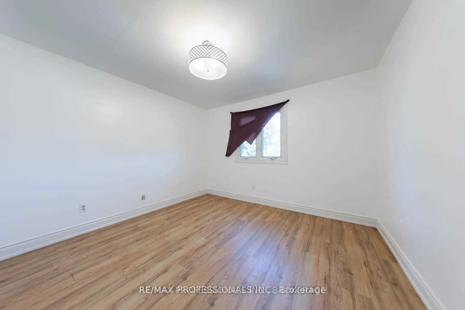 4150 Sunflower Drive, #UPPER