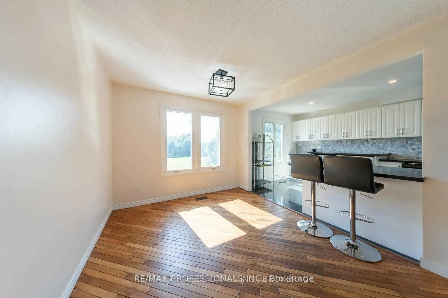 4150 Sunflower Drive, #UPPER