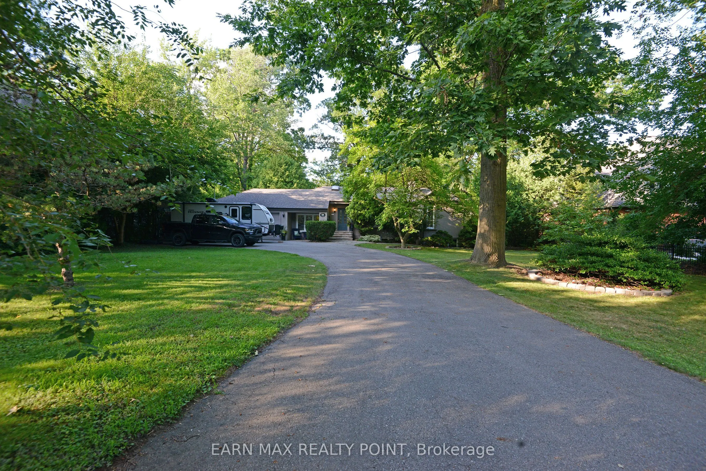 1391 Glenburnie Road