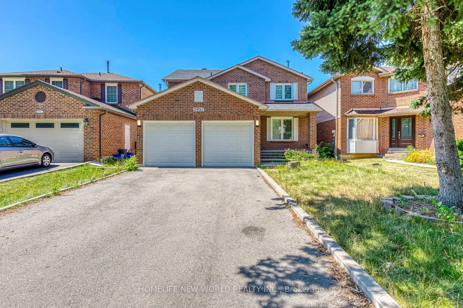 3957 Renfrew Crescent