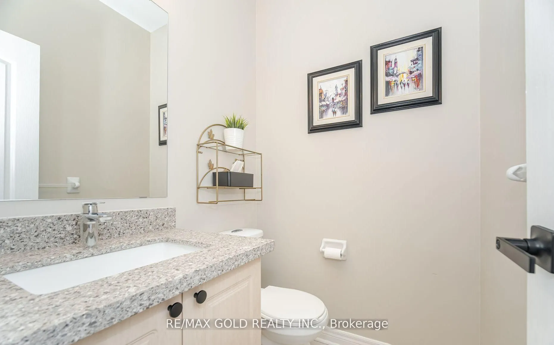 12 Vista View Court