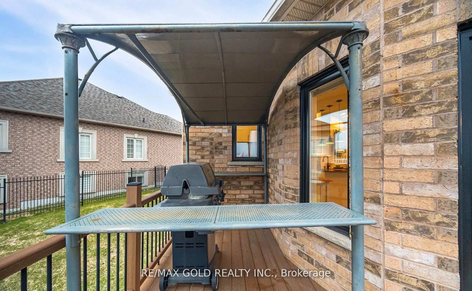 12 Vista View Court