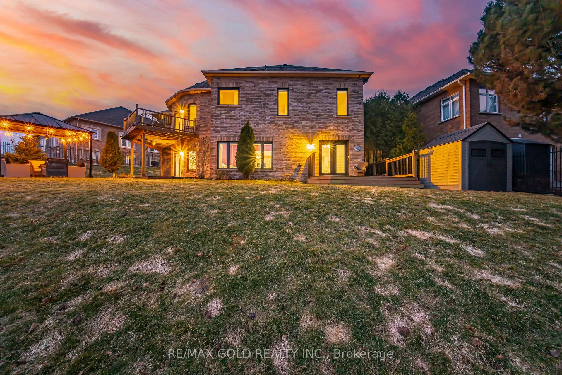 12 Vista View Court