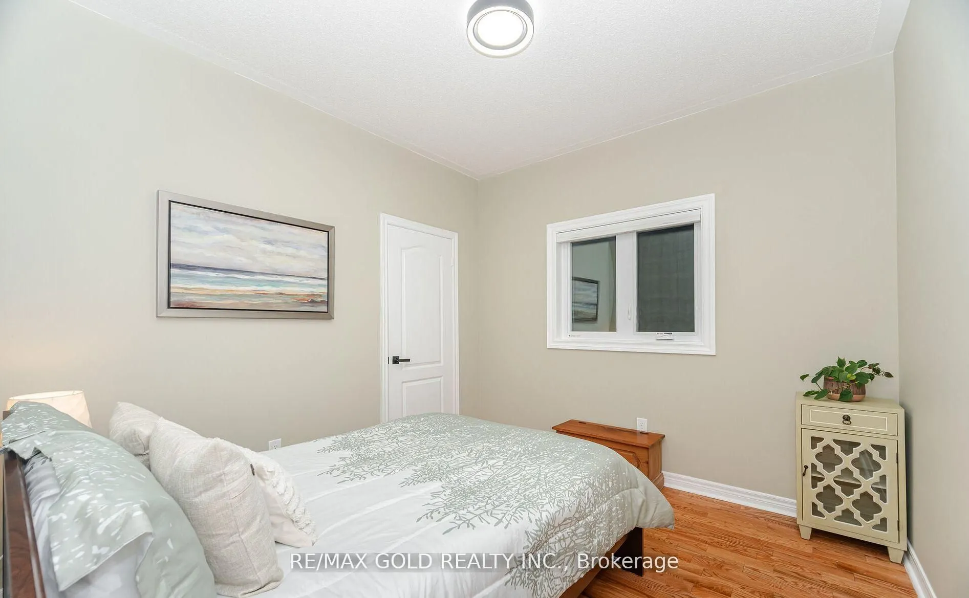 12 Vista View Court