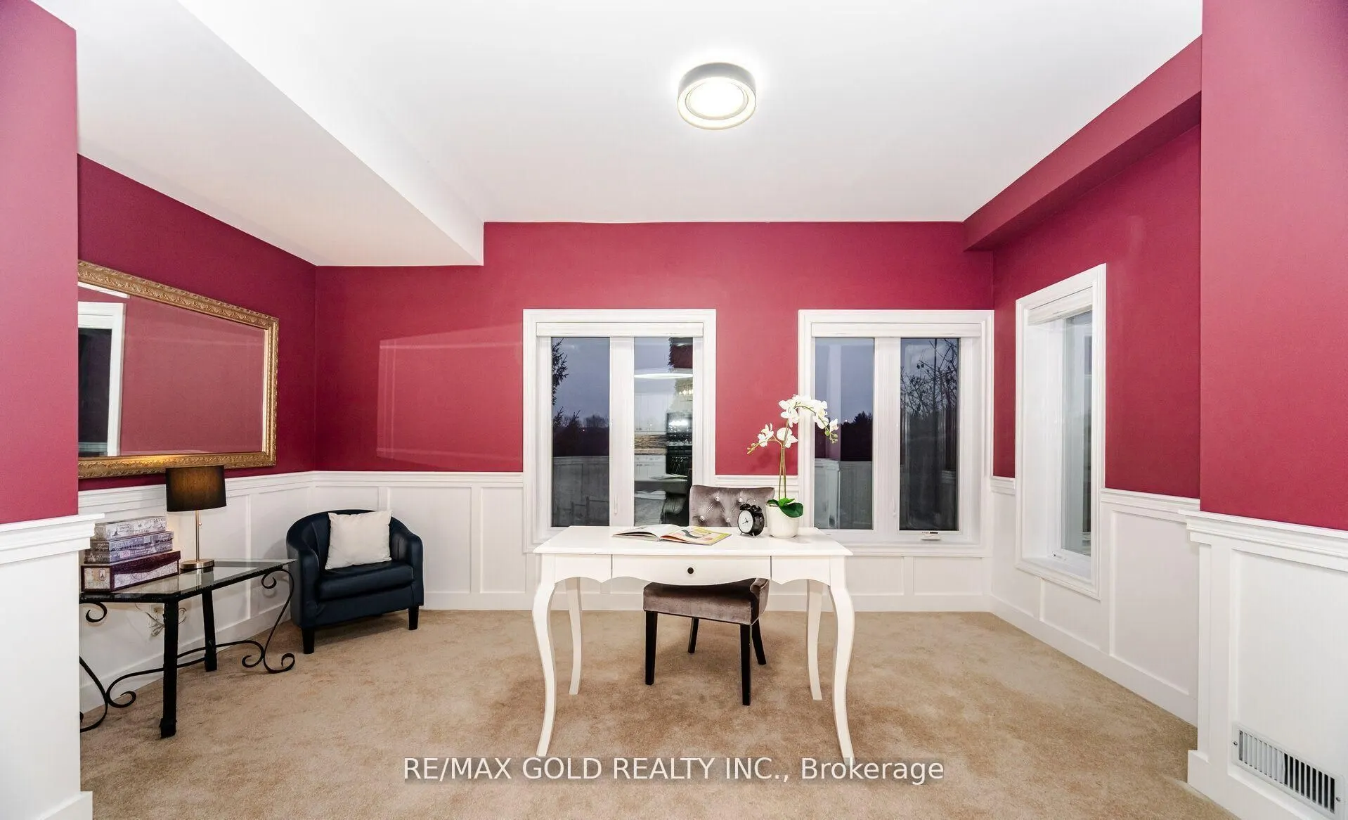 12 Vista View Court