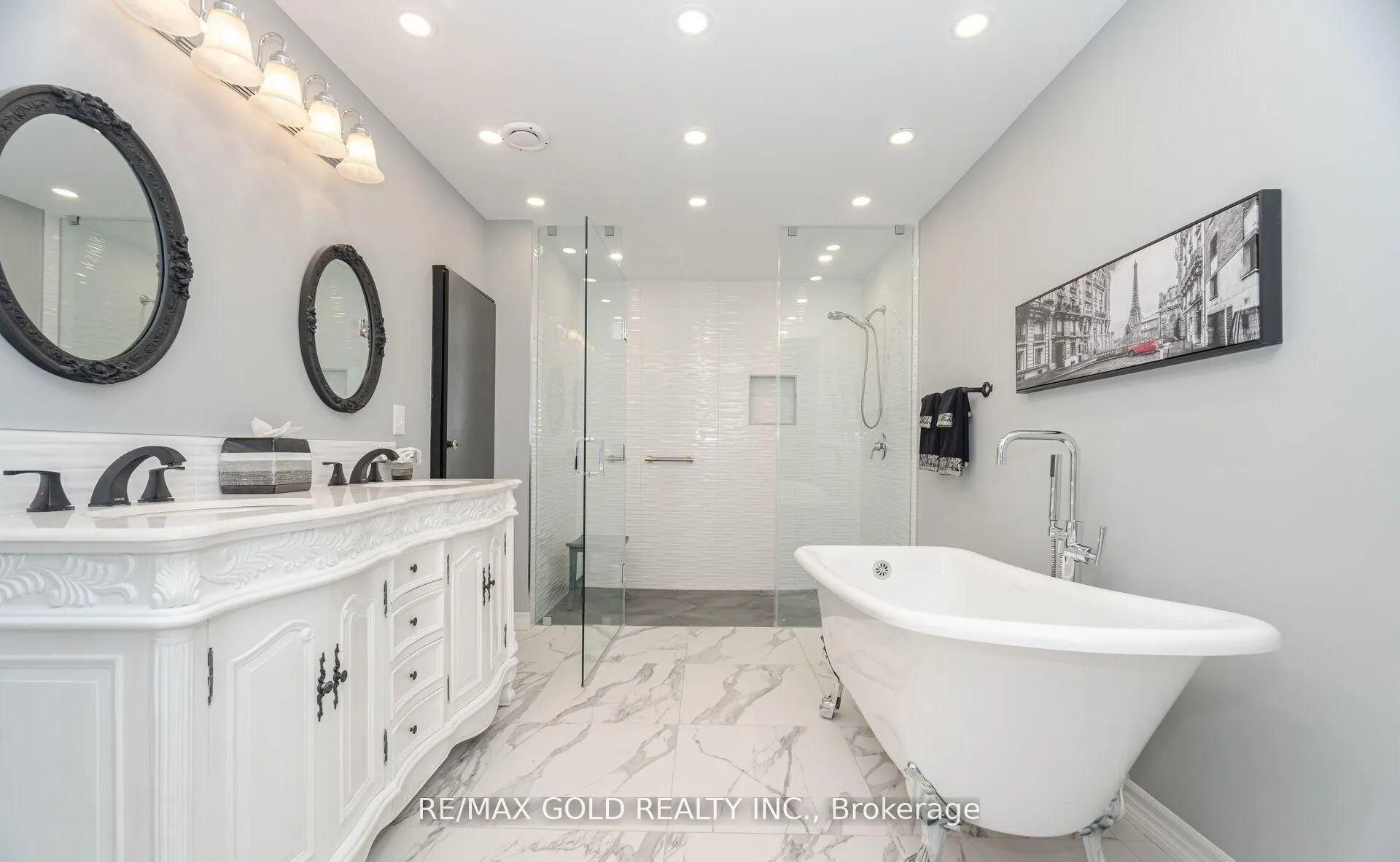 12 Vista View Court