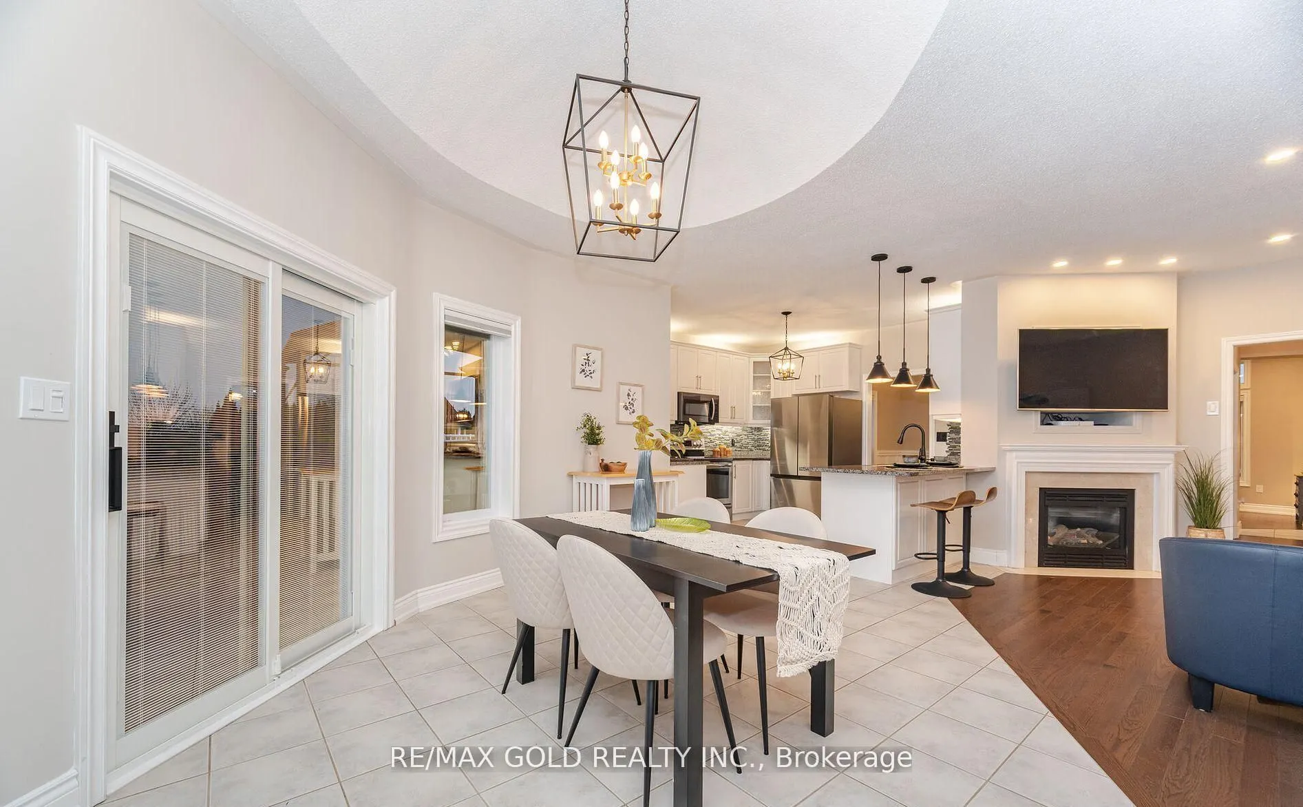 12 Vista View Court