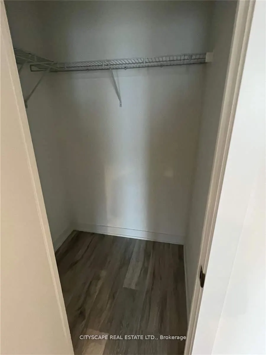 251 Manitoba Street, #2806
