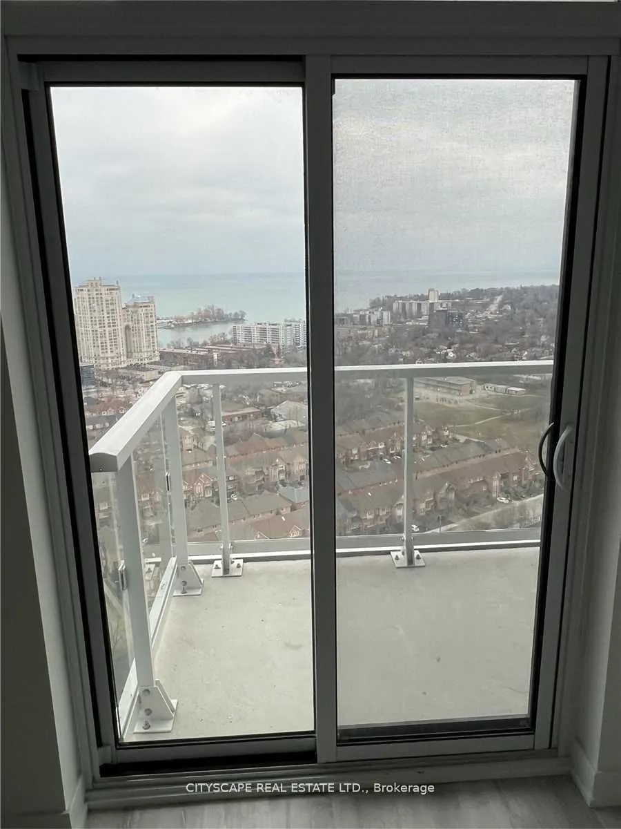 251 Manitoba Street, #2806