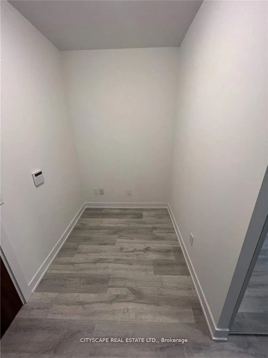 251 Manitoba Street, #2806