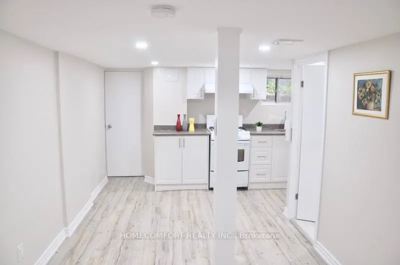 11 Pauline Avenue, #Lower