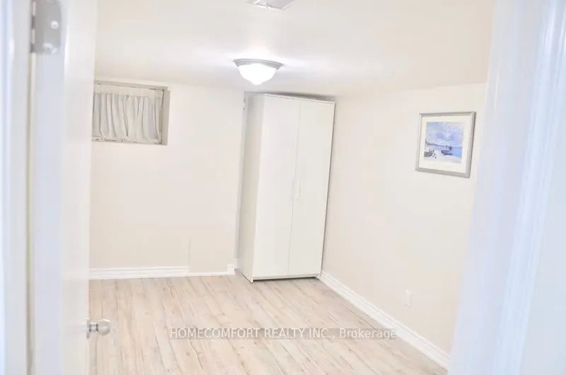 11 Pauline Avenue, #Lower