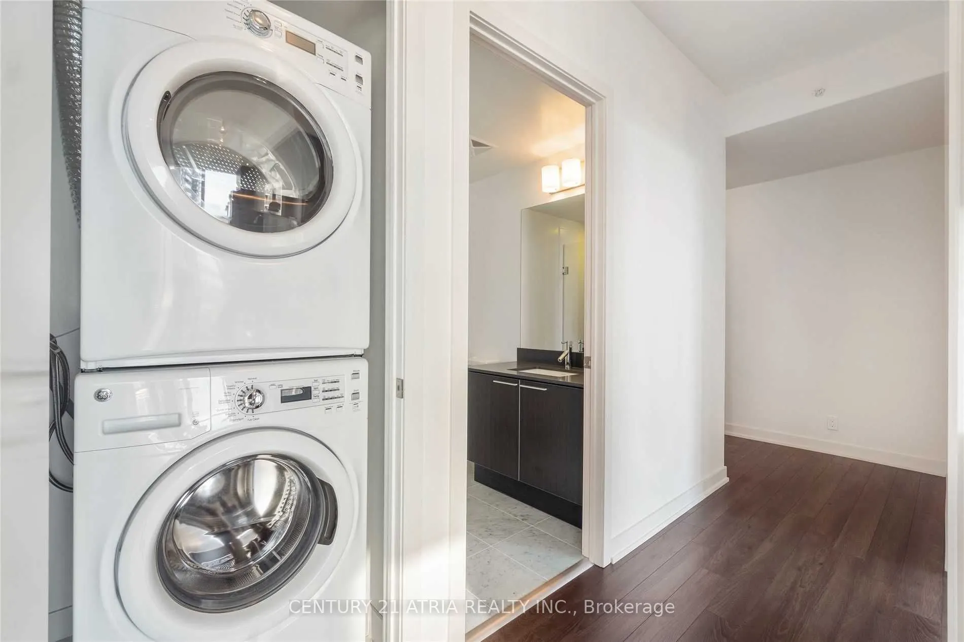 10 Park Lawn Road, #1901