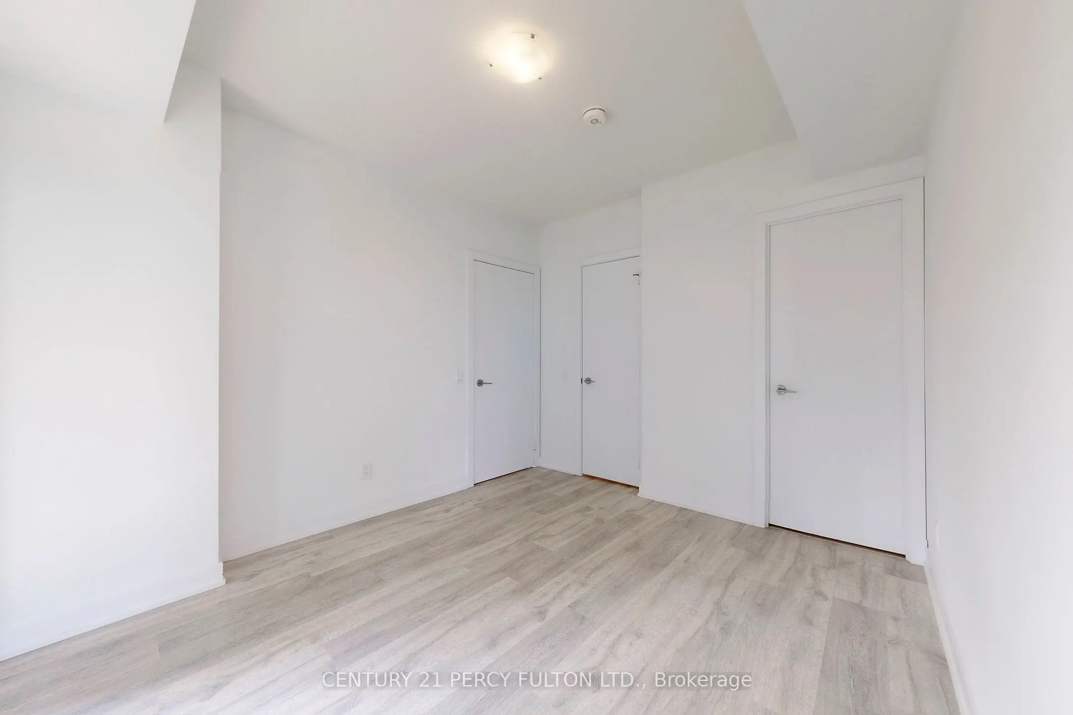 251 Manitoba Street, #313