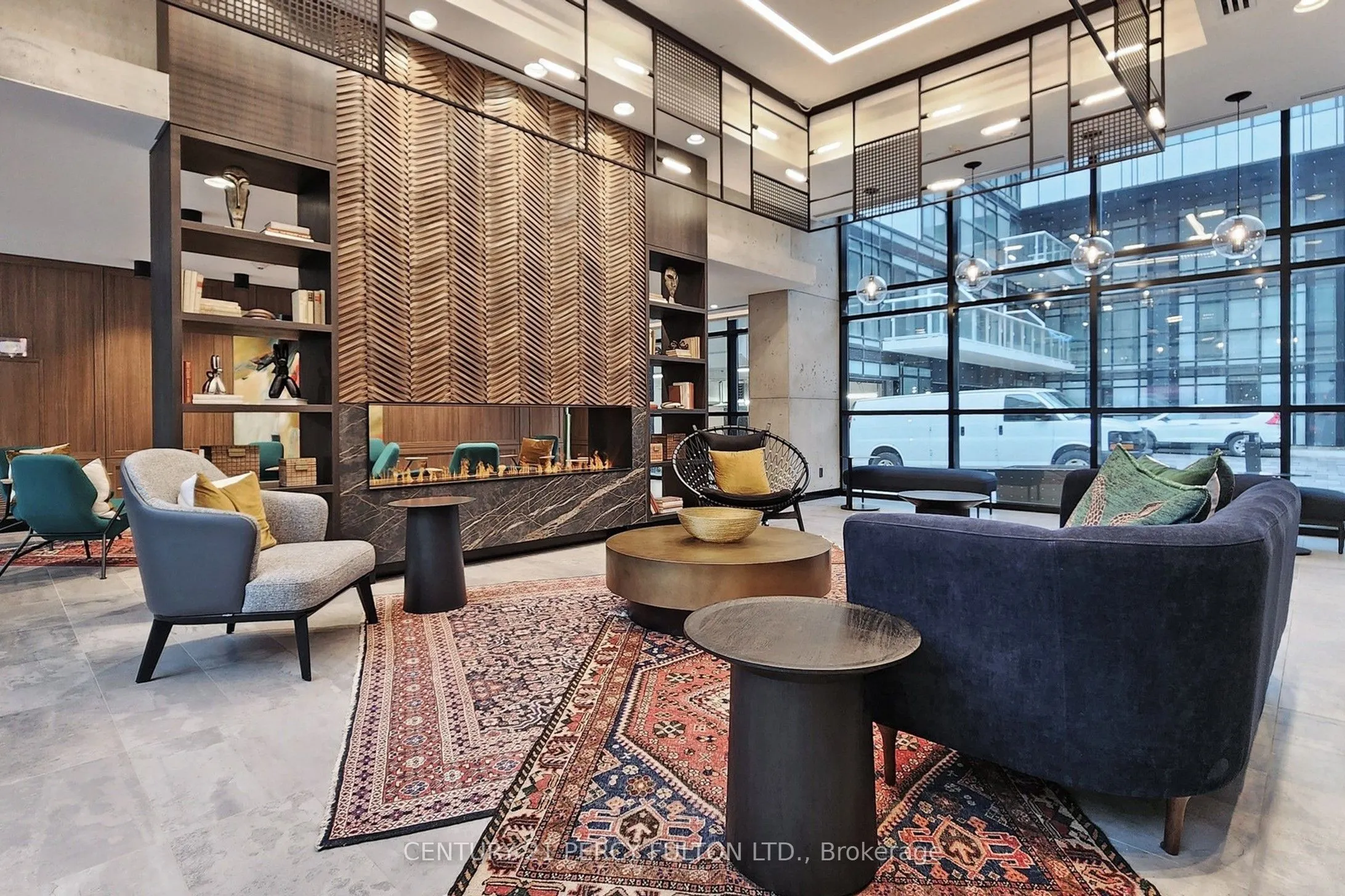 251 Manitoba Street, #313