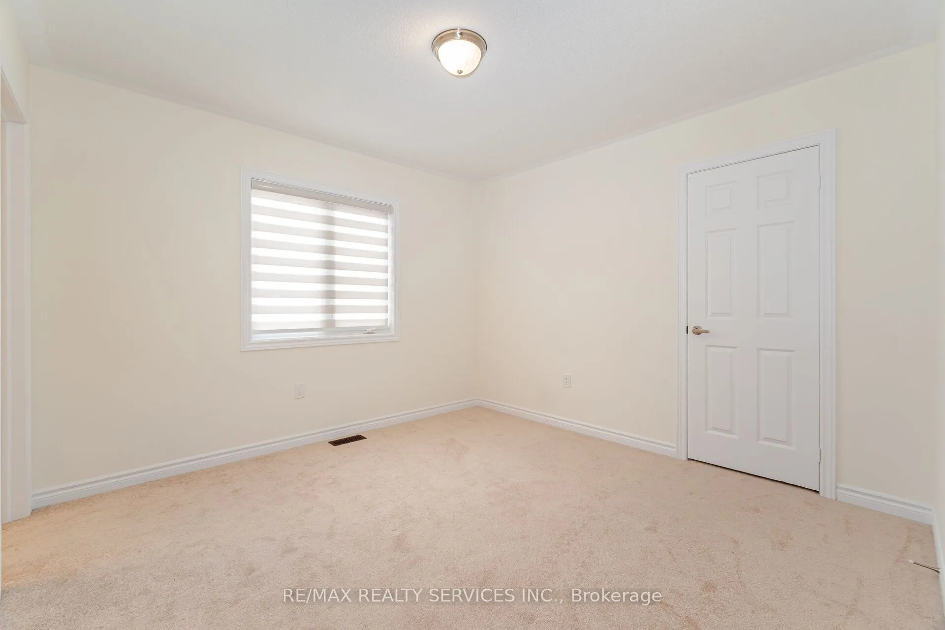 37 Royal Fern Crescent