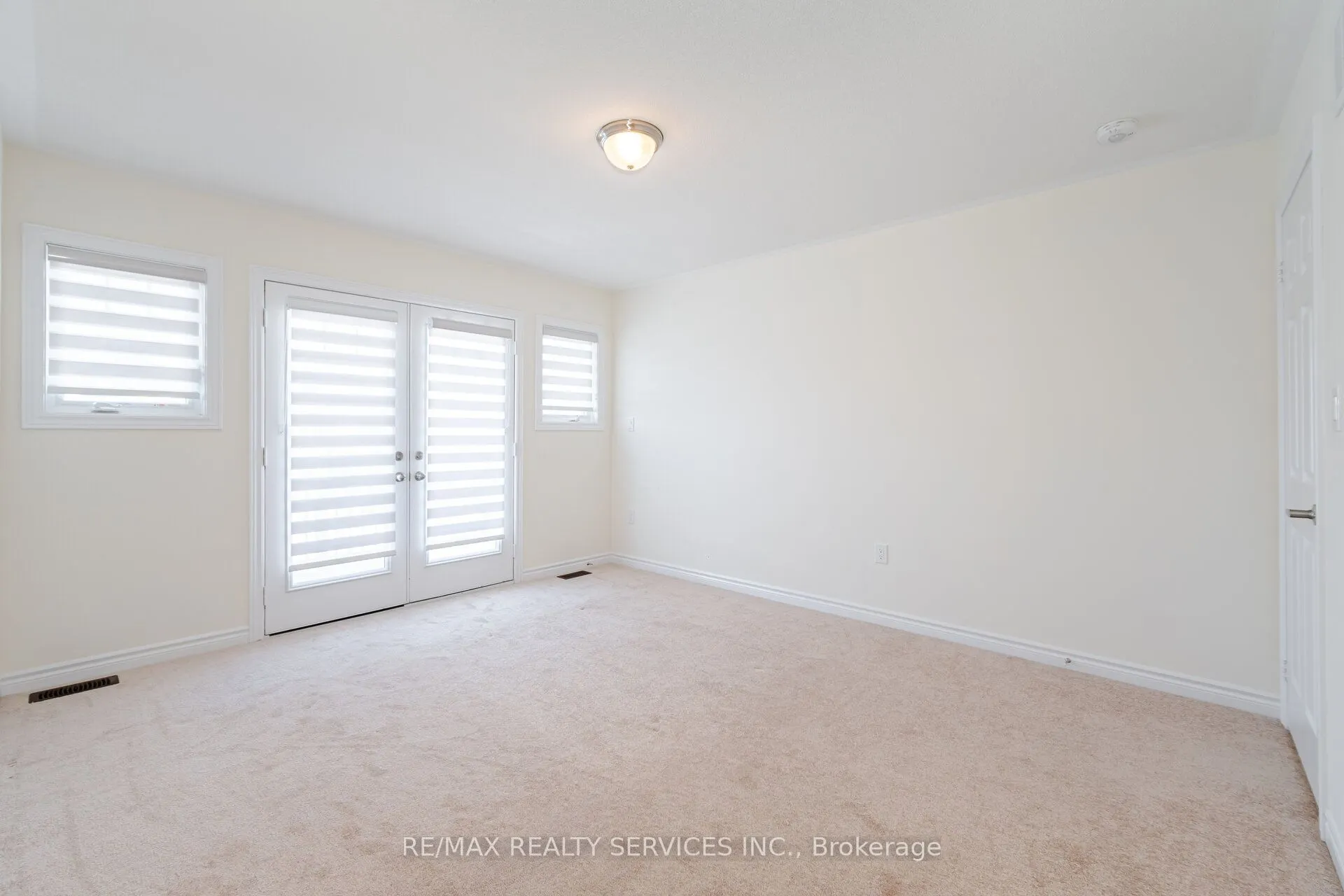 37 Royal Fern Crescent