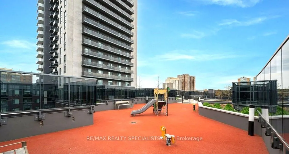 8 Nahani Way, #2421