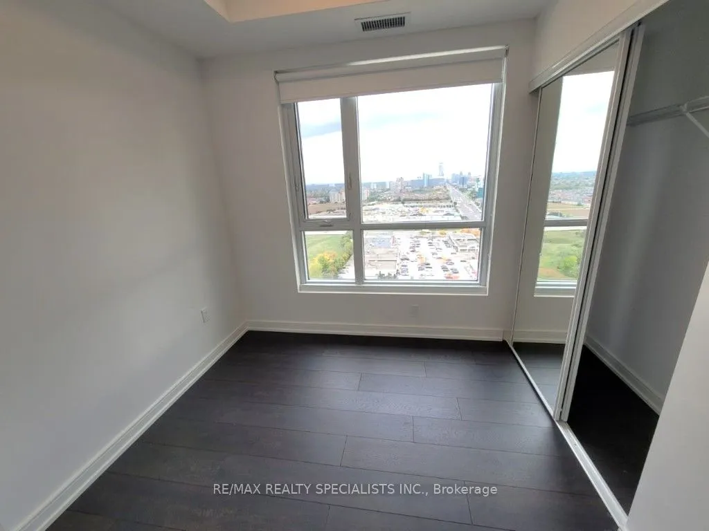 8 Nahani Way, #2421
