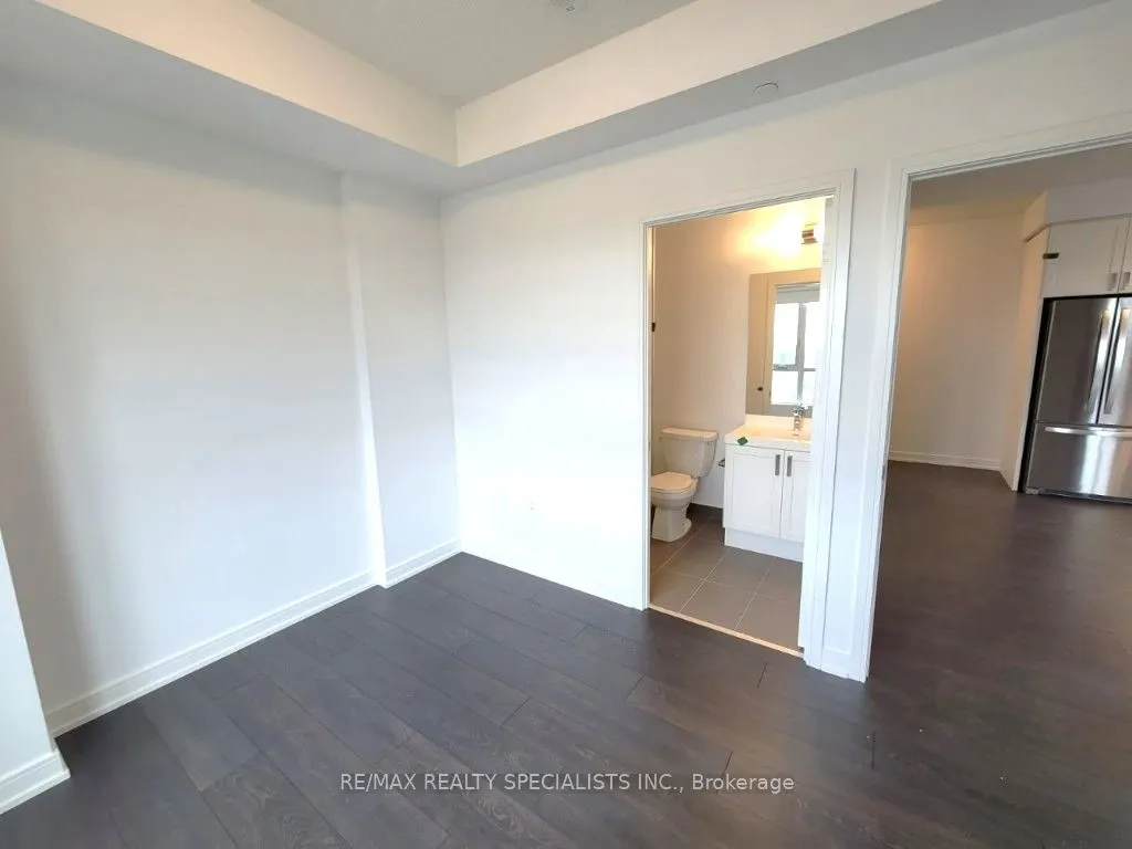 8 Nahani Way, #2421