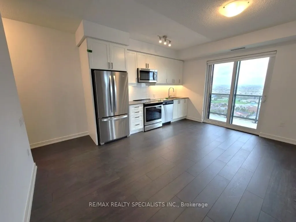 8 Nahani Way, #2421