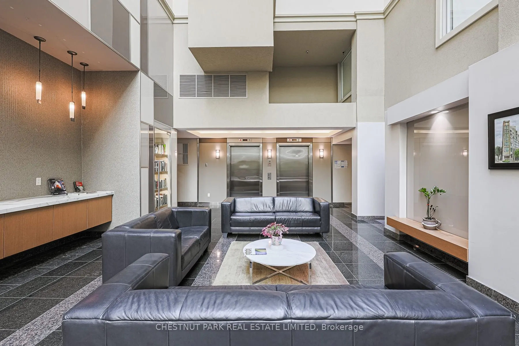 437 Roncesvalles Avenue, #404
