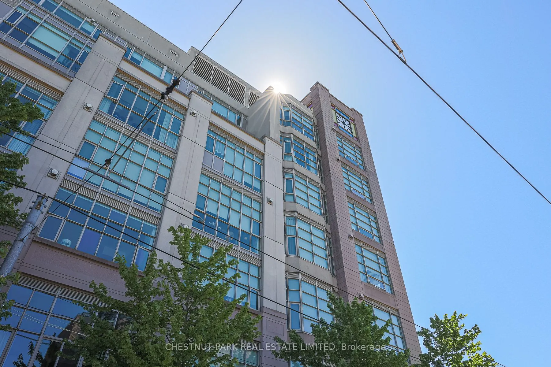 437 Roncesvalles Avenue, #404