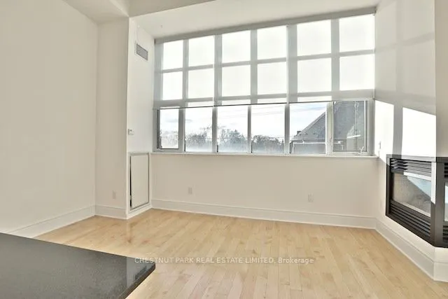 437 Roncesvalles Avenue, #404