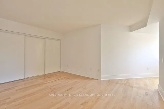 437 Roncesvalles Avenue, #404