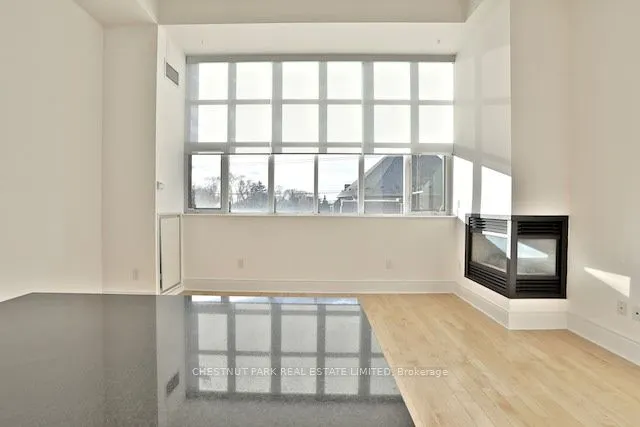 437 Roncesvalles Avenue, #404